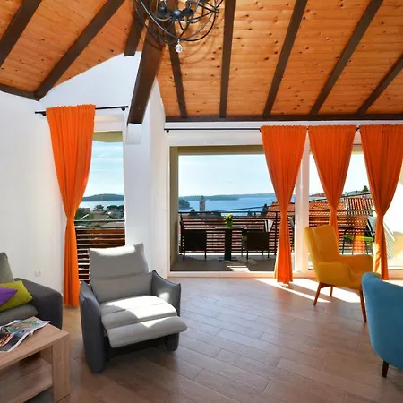 Karaber فيلة هفار